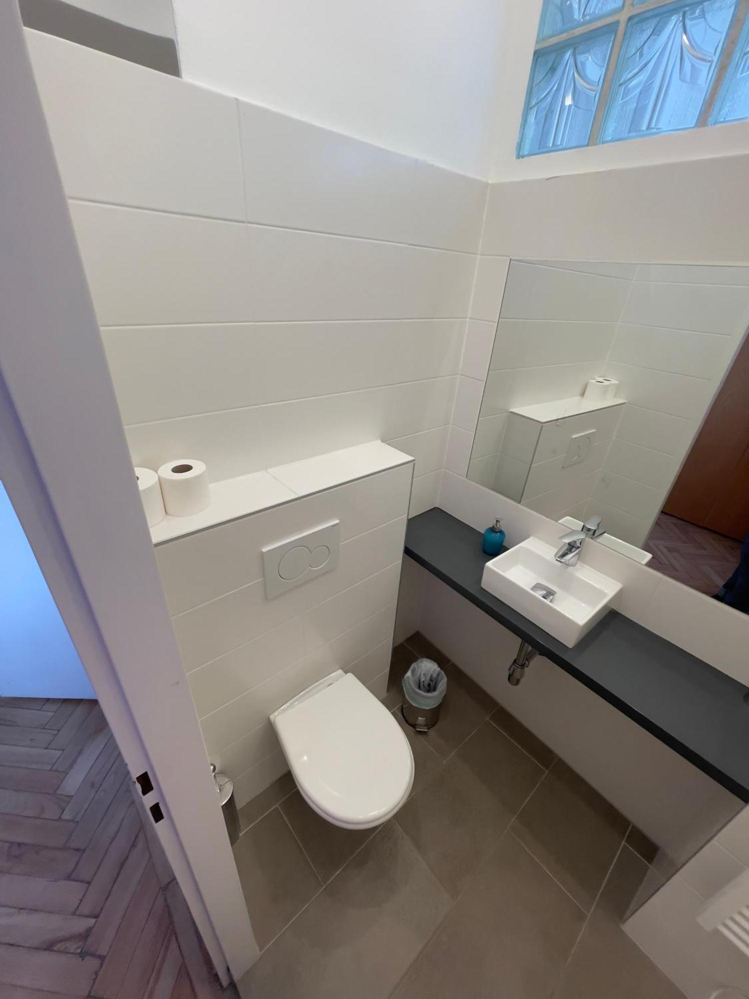 Hotel Wiener Kindl Екстериор снимка