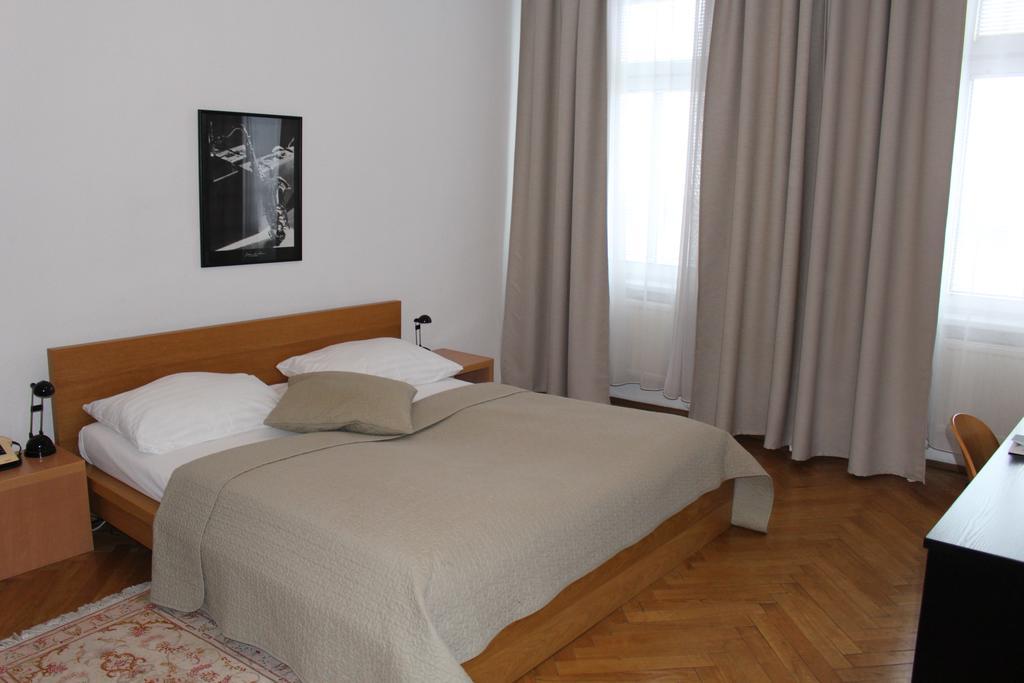 Hotel Wiener Kindl Екстериор снимка