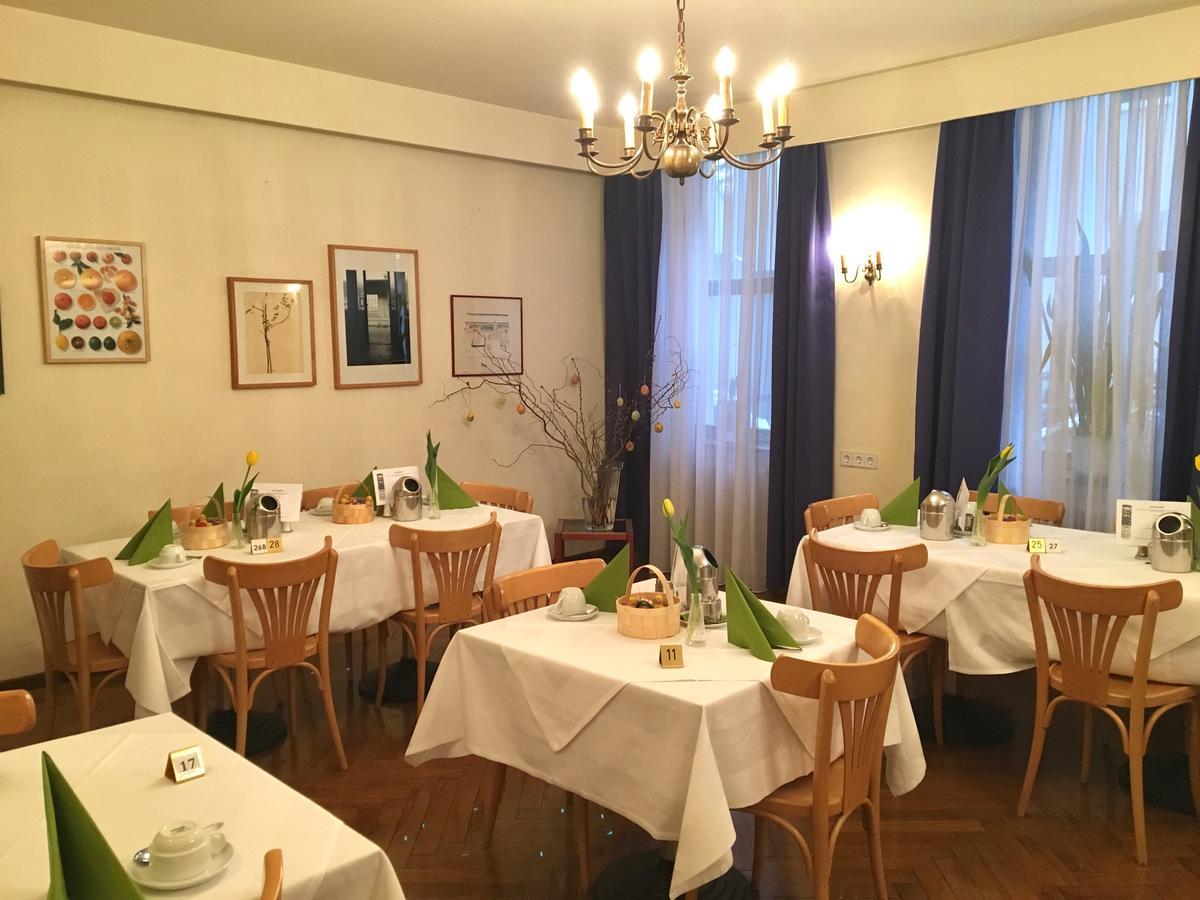 Hotel Wiener Kindl Екстериор снимка